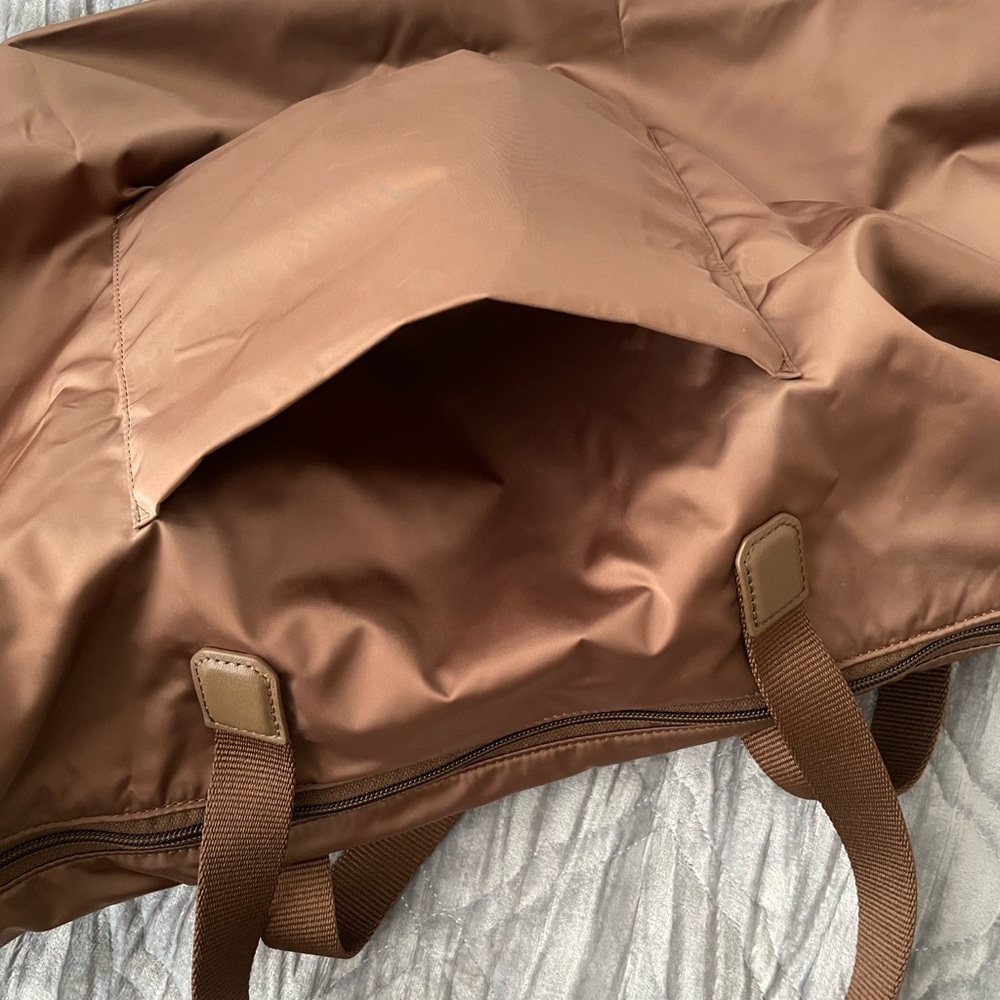 ✈️ NWOT Tumi Just In Case Weekender + Pouch - Picture 7 of 15